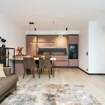 Apartamento Dream - Modern Design With Balcony & Free Parking *