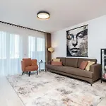 Apartamento Dream - Modern Design With Balcony & Free Parking *
