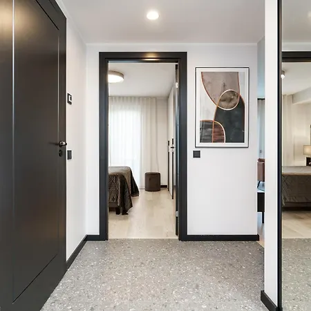 Appartement Dream - Modern Design With Balcony & Free Parking *