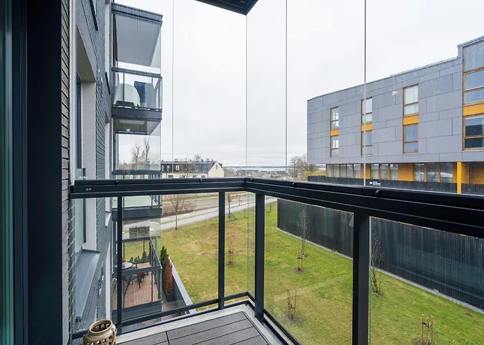 Dream - Modern Design With Balcony & Free Parking * Tallinn