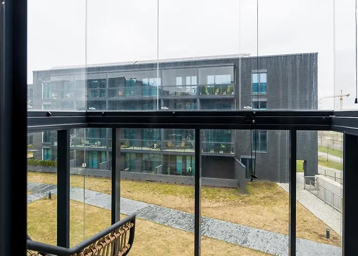 아파트 Dream - Modern Design With Balcony & Free Parking *